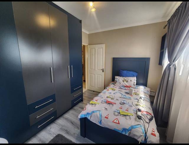 2 BEDROOM TOWNHOUSE FOR SALE IN MEYERSDAL